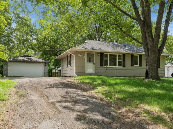 11800 Magnolia St NW, Coon Rapids, MN 55448