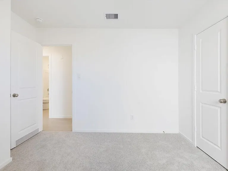 1618 Gardenia Blossom Ln — Photo 9