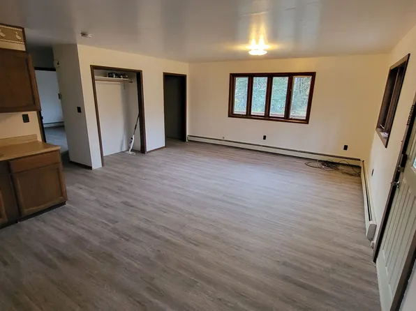 Osage St 3388 - VS, 3388 Osage St #2, North Pole, AK 99705