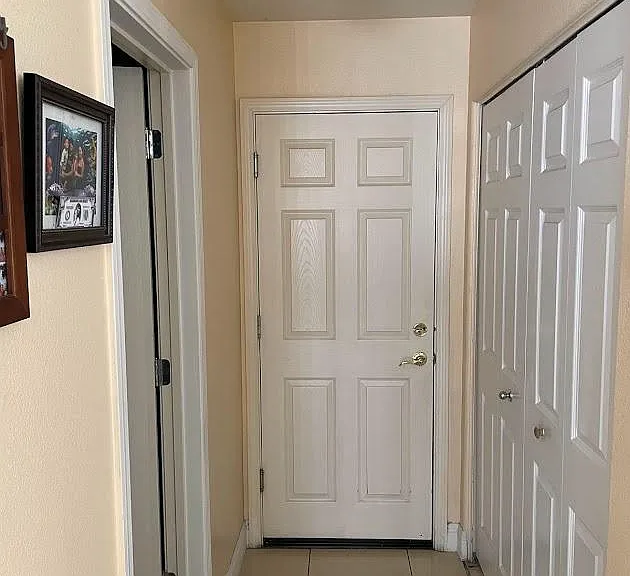 1402 Parkington Ln — Photo 13