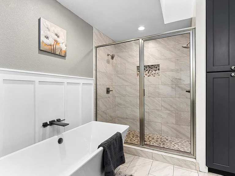 12523 Westerley Ln — Photo 24