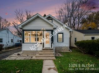 1305 E Alcott St, Kalamazoo, MI 49001
