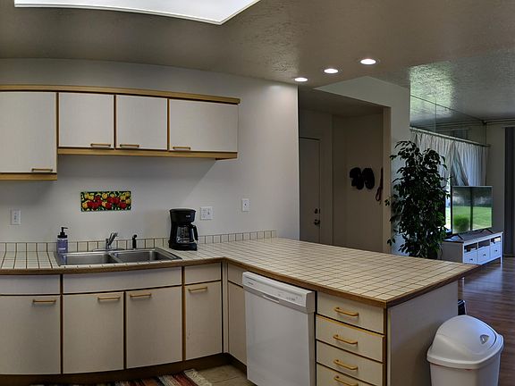 3rd image of 255 W 2025 South Cir #105