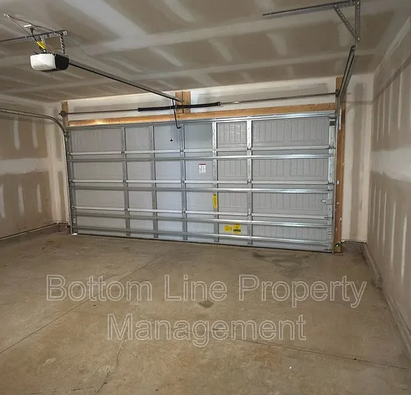 1035 Pepper Ln — Photo 19