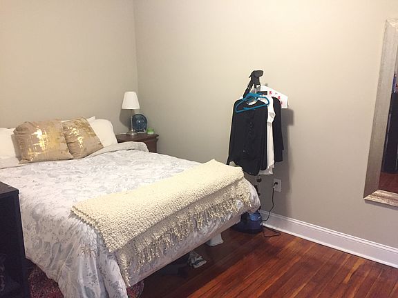 5th image of 1525 Spruce St #4E