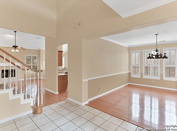 3rd image of 2606 Concan St