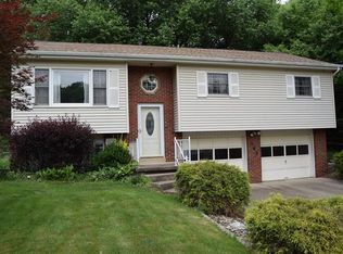 343 Main St, Imperial, PA 15126