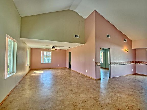 Great room/dinning area.