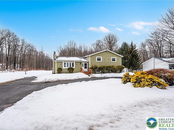 2nd image of 1113 Leslie Way