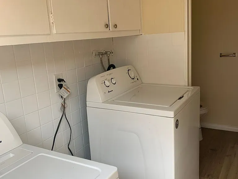 4040 Grandview Dr #10 — Photo 8