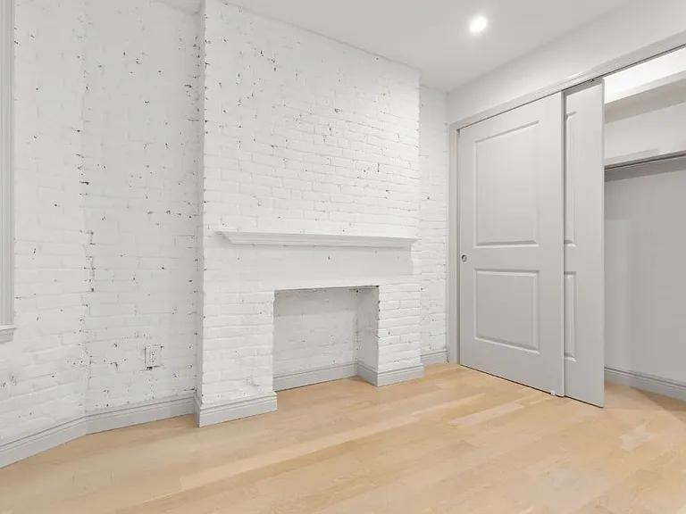 47 Clinton St #6 — Photo 2