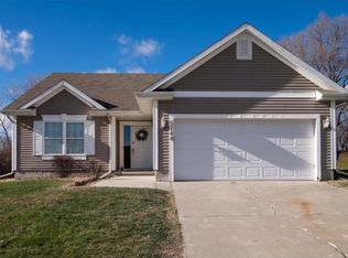 5744 SE 30th St, Des Moines, IA 50320