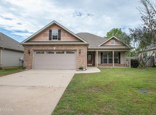 618 Amherst St, Kathleen, GA 31047