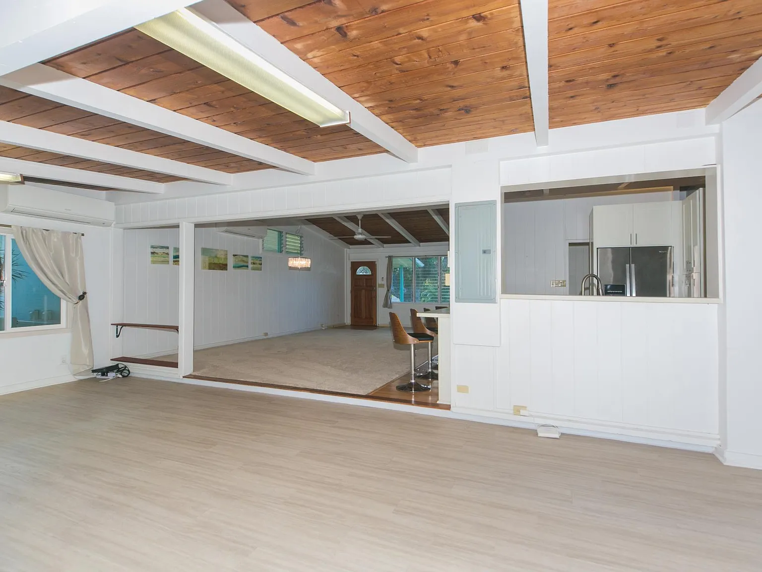 3 bed, 1.5 bath, 1296 sqft, $4,100 — Photo 4