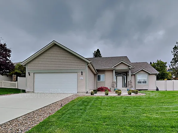 7611 E Diamond Ln, Spokane, WA 99212