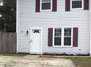 3231 Clover Rd E, Chesapeake, VA 23321