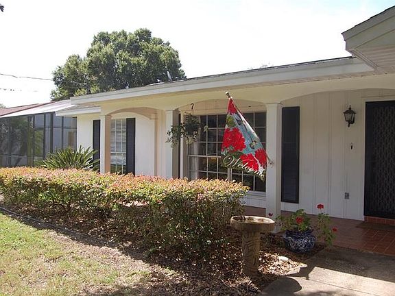 2nd image of 4268 Lake Eleanor Dr