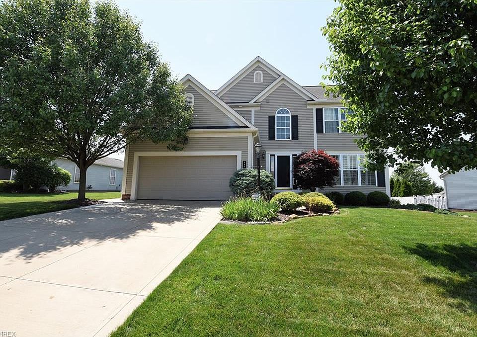 1st image of 113 Canterbury Ct