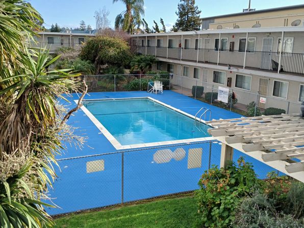 2506 Grove Way APT 15