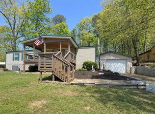 1613 Covington Rd, Dandridge, TN 37725