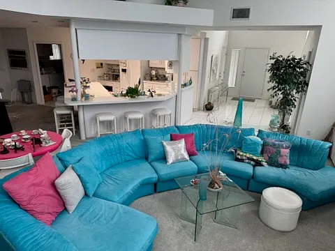 2910 W Bay Villa Ave — Photo 15