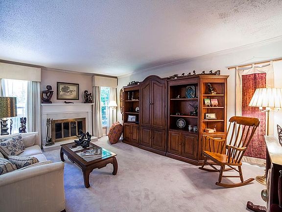 3rd image of 2357 Northlake Ct