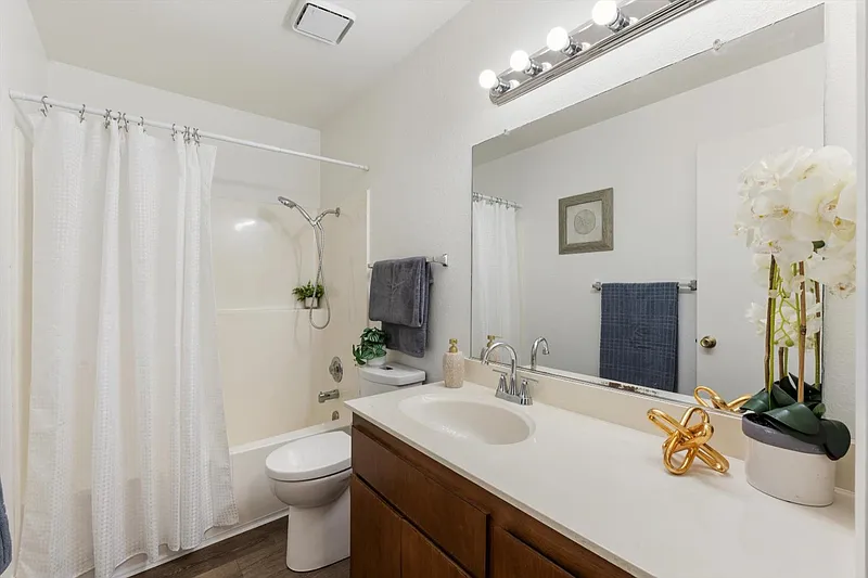 Thumbnail 16
