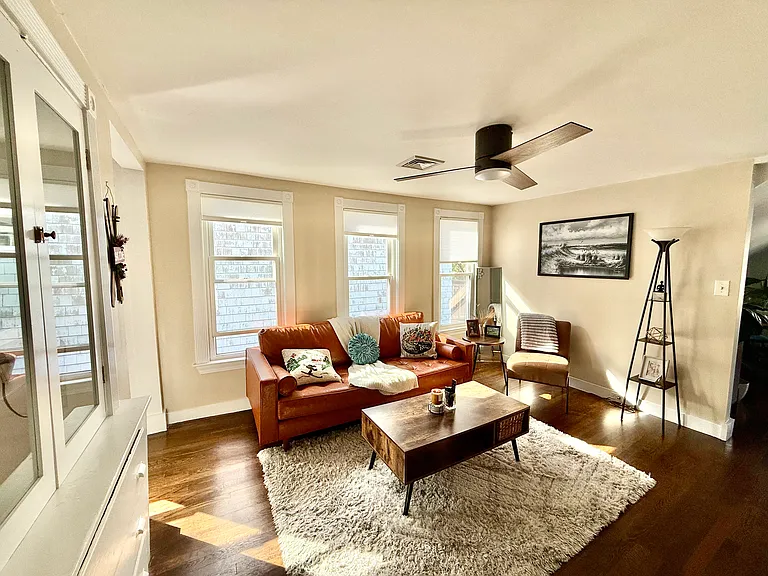 72 Lexington Ave #3 — Photo 3