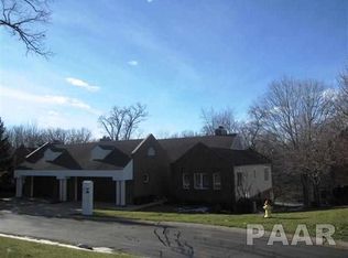 2522 W Hidden Lake Ct, Peoria, IL