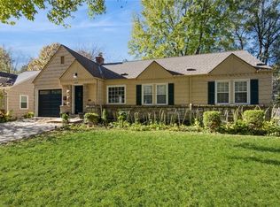 5536 Roeland Dr, Roeland Park, KS 66205