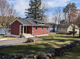 76 Hillcroft Rd, Laconia, NH 03246