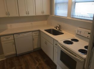 2102 N Oakes St, Tacoma, WA 98406