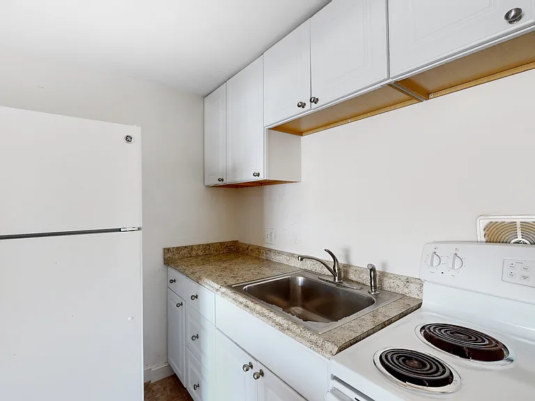 189 W Wyoming Ave #31 — Photo 7