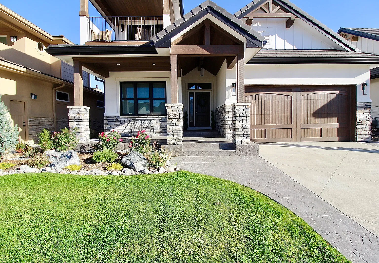 Furnished Luxury 4bd/4ba Home — Photo 3