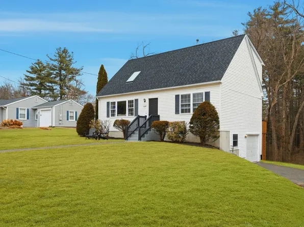 1688 S Branch Pkwy, Springfield, MA 01129