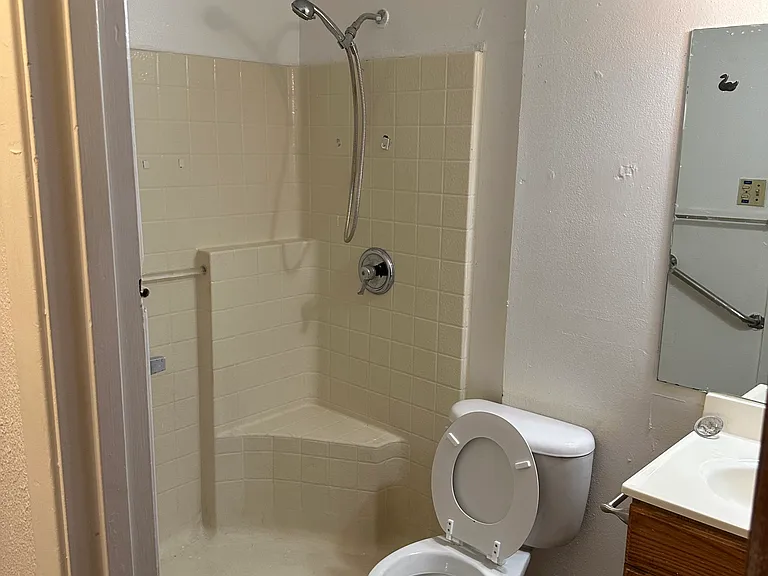 5422 Grey Rock Dr — Photo 8