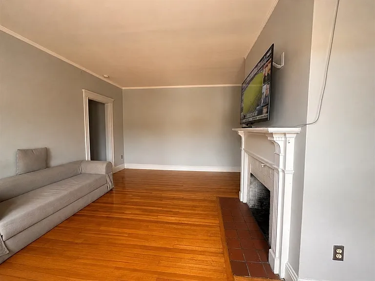 1982 Commonwealth Ave #4 — Photo 6