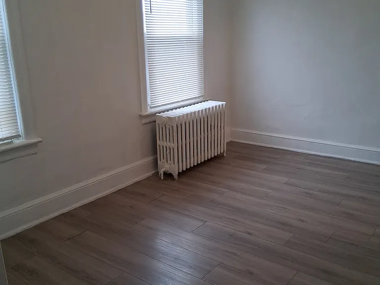 3524 Kensington Ave #3 — Photo 8