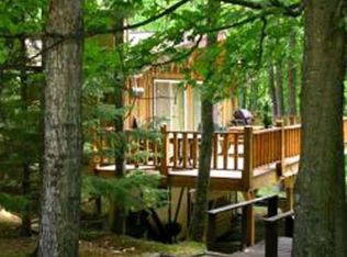 120 Alpine Highlands Rd, Iron River, MI 49935