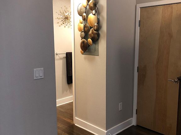 5th image of 575 Elm Ave APT 9
