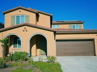 1816 Tapaderos St, Hemet, CA 92545