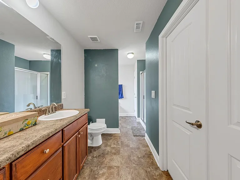 131 Bronze Cir — Photo 19