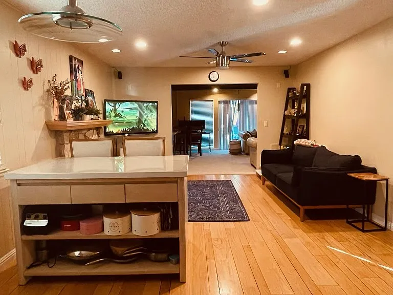 1150 Stafford Dr — Photo 9