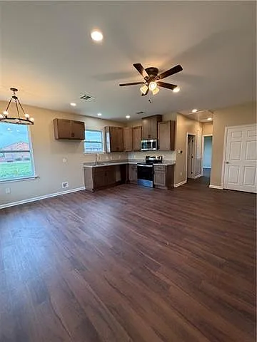 3115 Delambert St — Photo 5