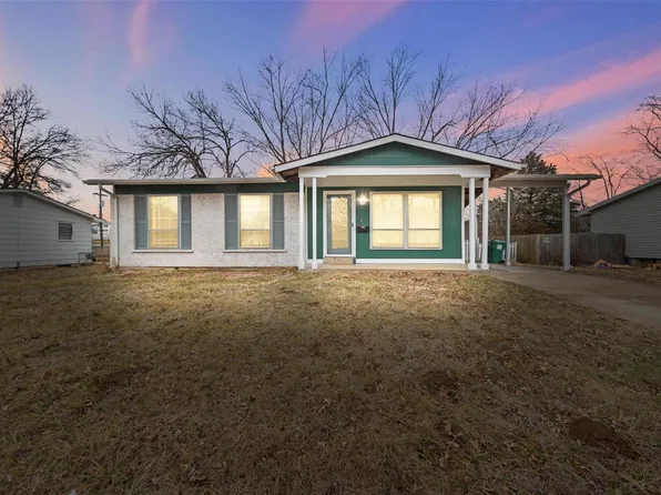 109 Trail Ave, Troy, MO 63379