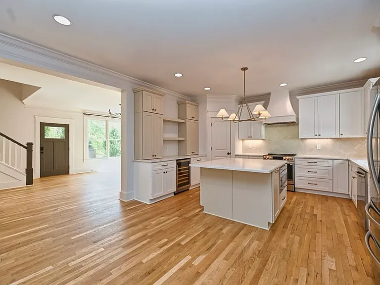1543 Battlefield Dr #A — Photo 1