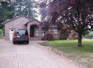 13717 SE Mill St, Portland, OR