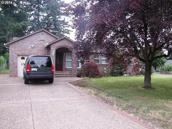 13717 SE Mill St, Portland, OR 97233