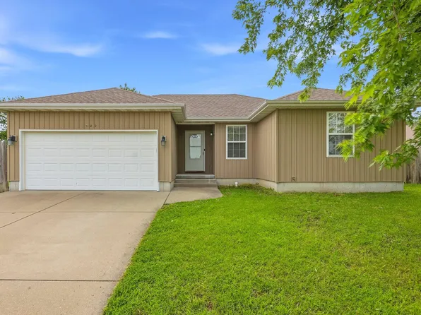 500 N Pinecrest Street, Buffalo, MO 65622