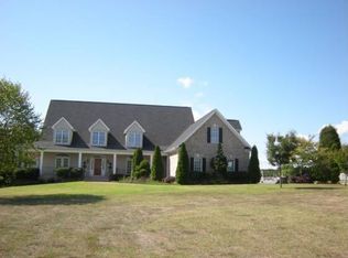 7159 Strawberry Rd, Summerfield, NC 27358